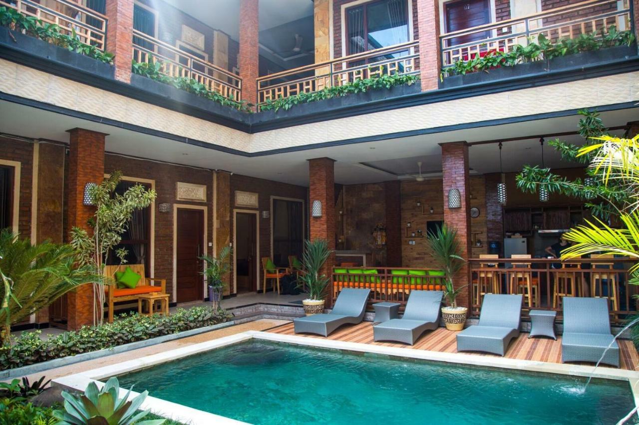 Outpost Canggu Coliving Villa Exterior photo