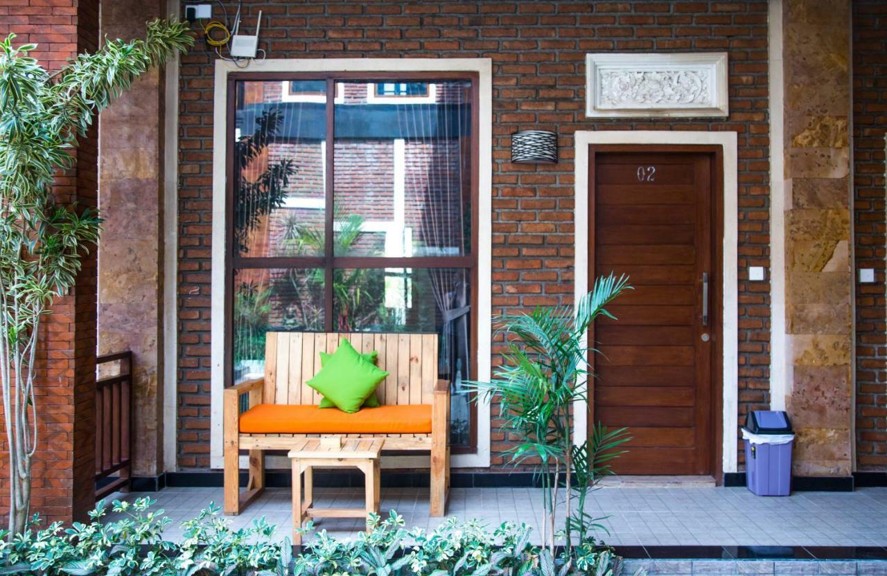 Outpost Canggu Coliving Villa Exterior photo